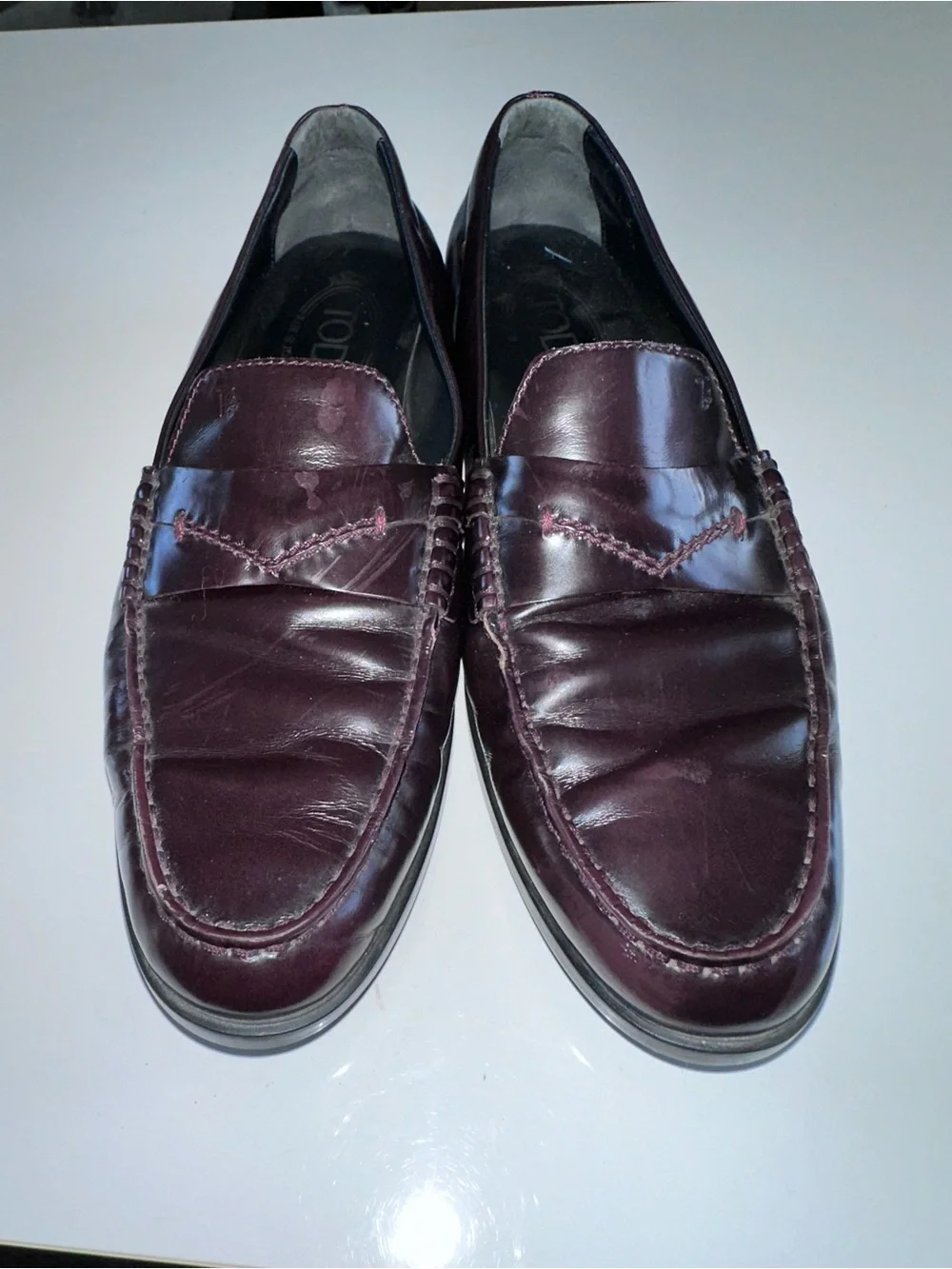 Tods Womens Patent Leather Penny Loafer burgundy Sz 38 - Picture 2 of 7